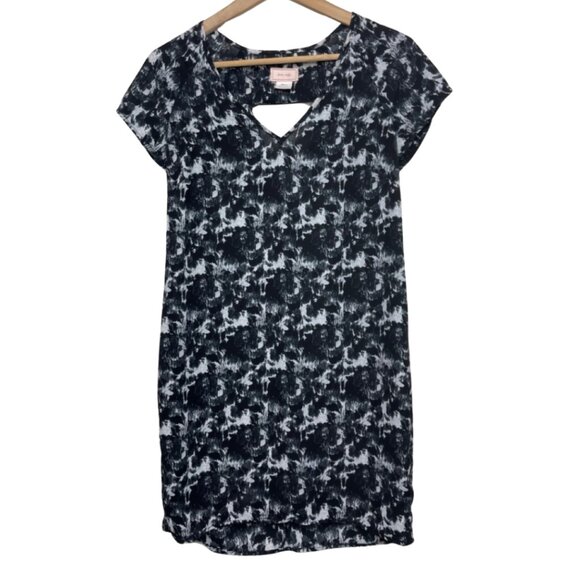 LOVE...ADY | Black & White Back Cutout Mini Sheath Dress | Size S - Picture 1 of 10